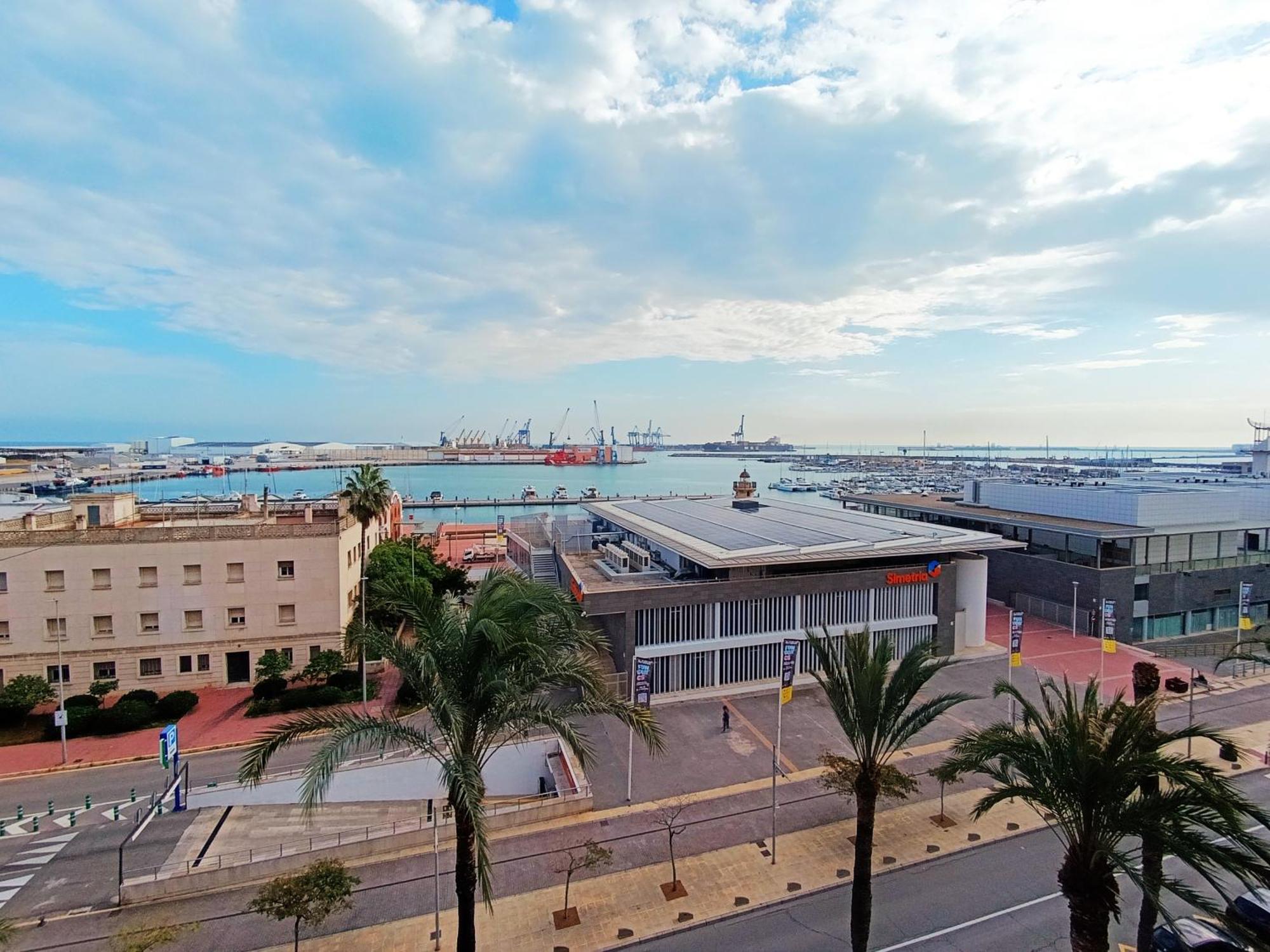 Apartamentos Marina Suites Grao de Castellon Exteriör bild