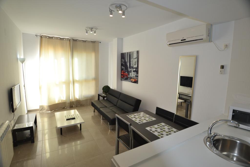 Apartamentos Marina Suites Grao de Castellon Exteriör bild