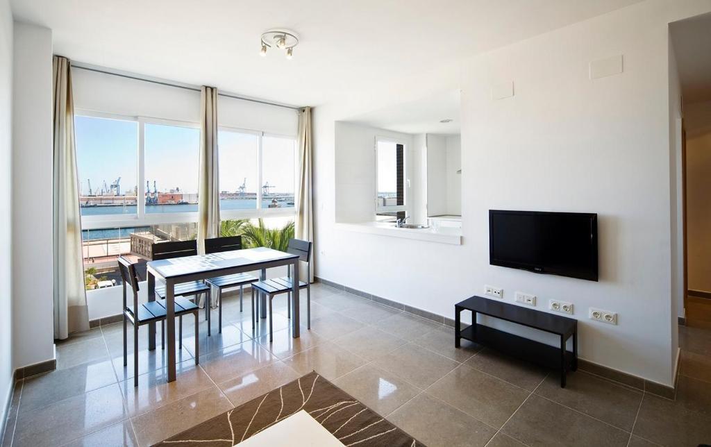 Apartamentos Marina Suites Grao de Castellon Rum bild